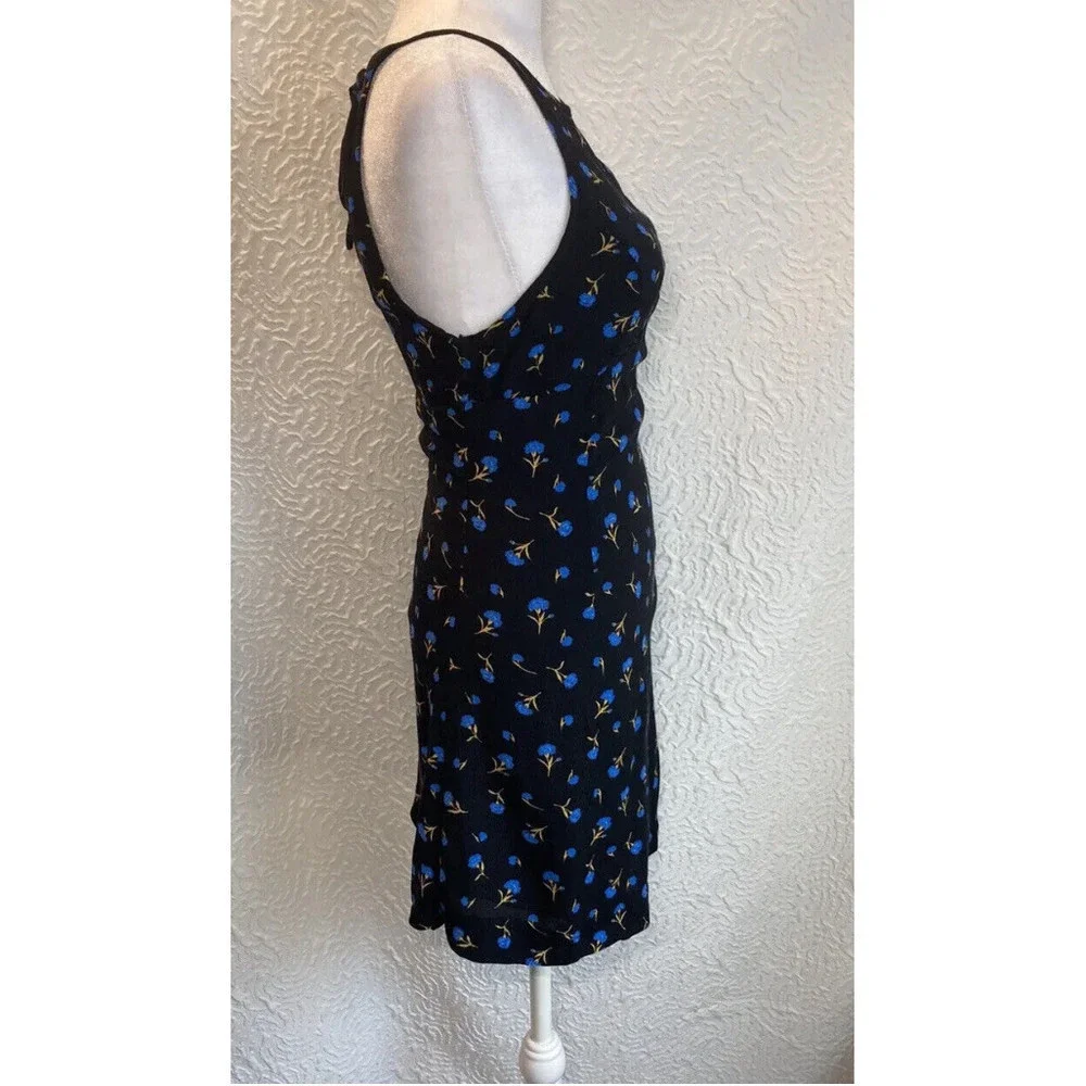 Urban Outfitters UO Mabel Black Blue Floral High-Neck Empire Mini Dress Size 0